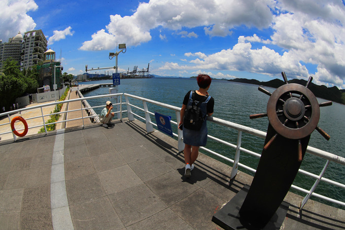 海景公園的 觀海臺(tái)海景棧道 B79I3202_副本.jpg