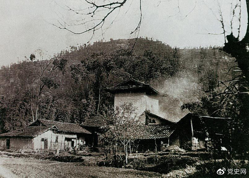 1886年12月1日，朱德出生在四川儀隴縣馬鞍場李家灣（今馬鞍鎮(zhèn)琳瑯村）。